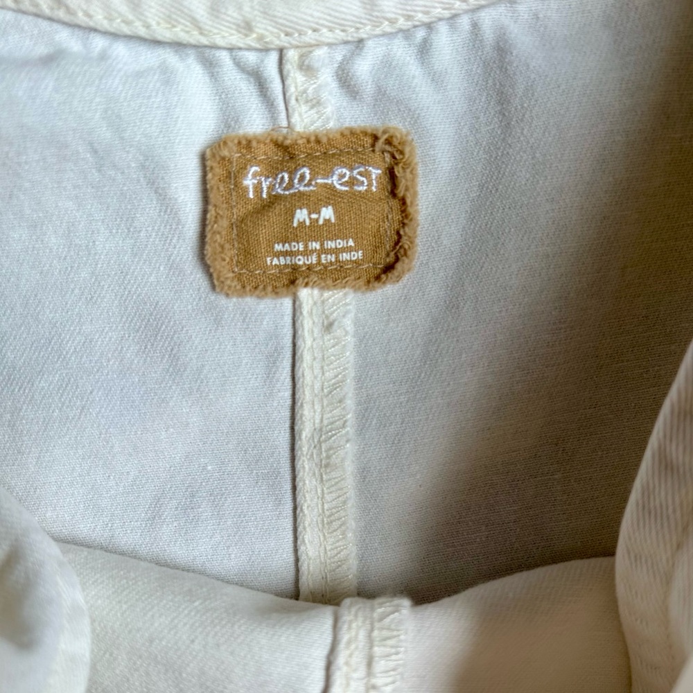Free People Free-Est Dean Romper with Pockets. Size: M - Picture 9 of 11